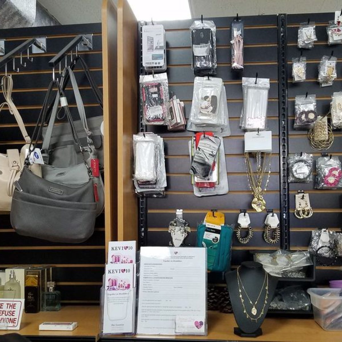 kevi10-clothing-jewelry-accessories